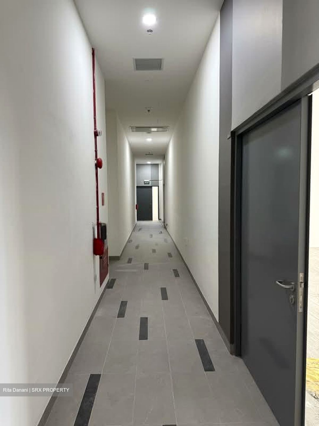 Space 18 (D12), Factory #568698411